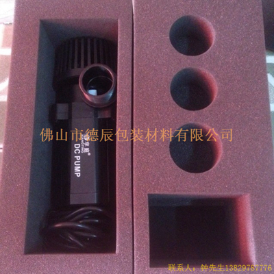 海綿內(nèi)托對各行各業(yè)產(chǎn)品起到絕緣、密封、防震、防塵、填充、隔音、固定，能夠保護包裝產(chǎn)品在運輸過程中安然無恙，起到保護產(chǎn)品的一個作用，同時可以美化產(chǎn)品，提升產(chǎn)品檔次。